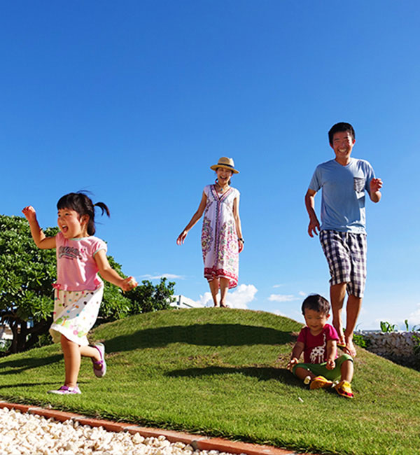 子連れや一人旅、カップル、家族連れ